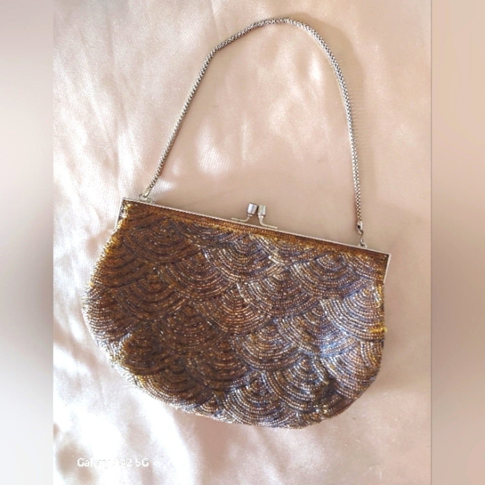 Antique beaded handbag